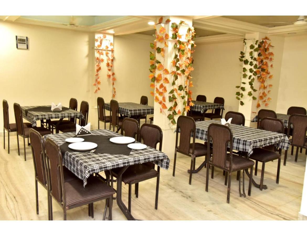 Hotel Dwarka, Nagpur Eksteriør bilde