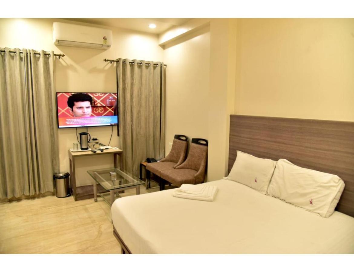 Hotel Dwarka, Nagpur Eksteriør bilde