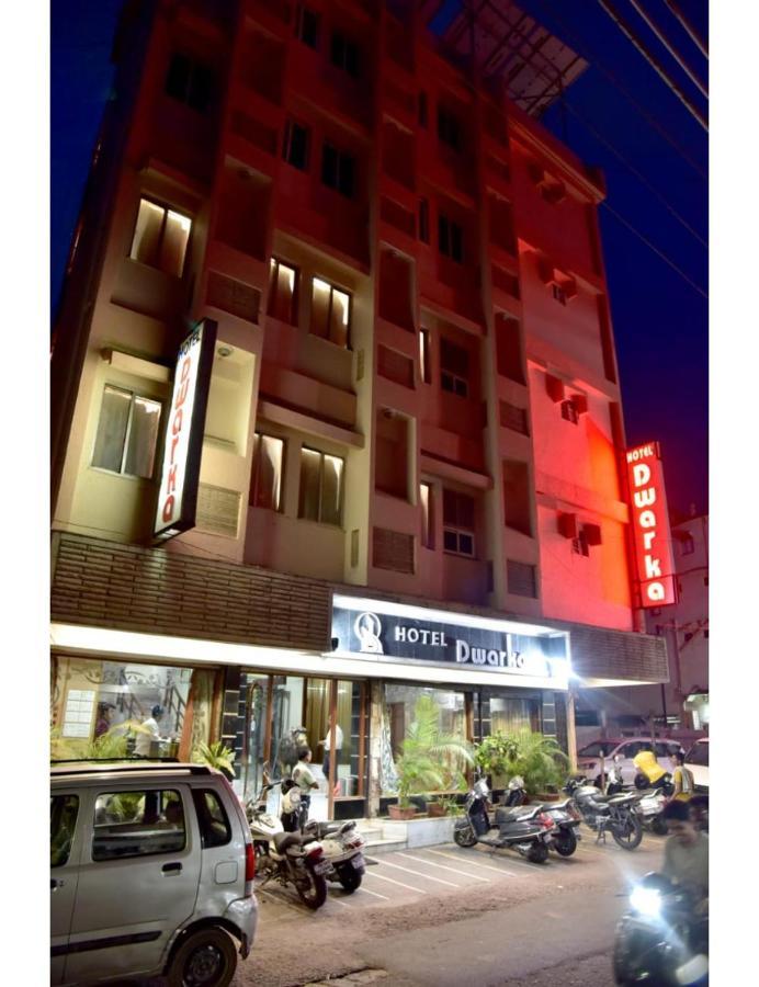 Hotel Dwarka, Nagpur Eksteriør bilde